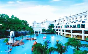Clifford Hotel Resort Centre Panyu